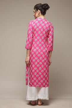 Magenta LIVA Straight Kurta image number 4